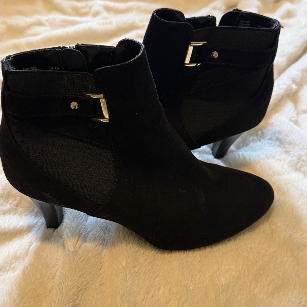 Chic Black Ankle Booties